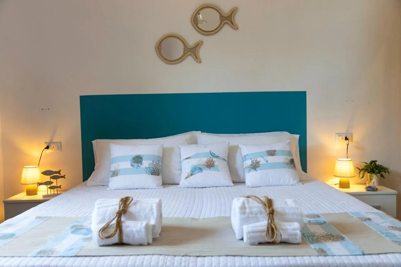 Guest house Villa Curiazzi Guesthouse Viale La Pelosa 16 Stintino Italy